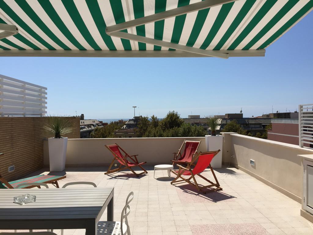 Attico Al Mare Apartman Lido di Ostia Kültér fotó